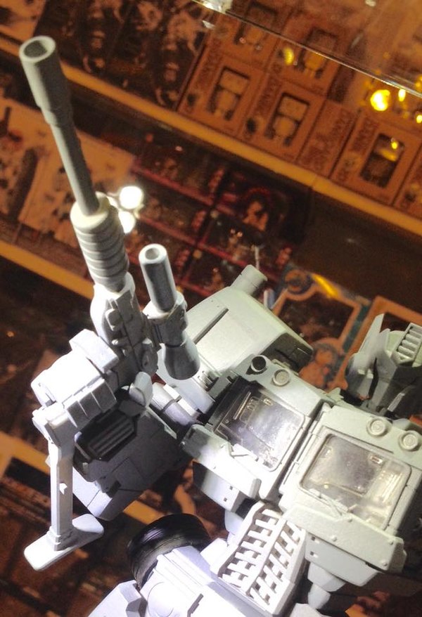 ACG 2015 Hasbro Transformers Dsiplay New Dinobots, MP, Combiner Wars, Oritoy Preview, More  (43 of 43)